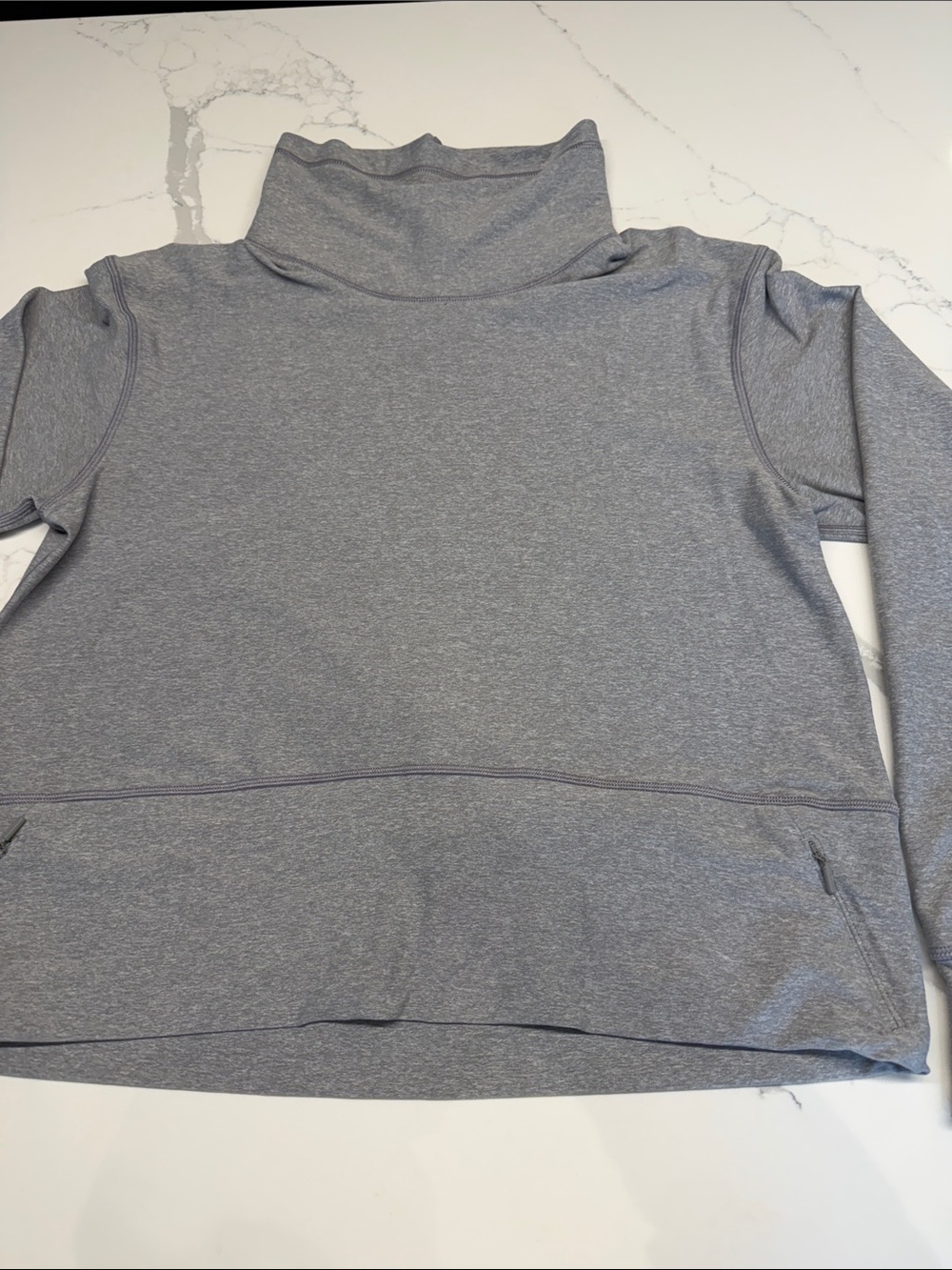 Lululemon top size 8